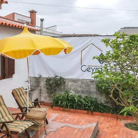 Geyra Holiday home *