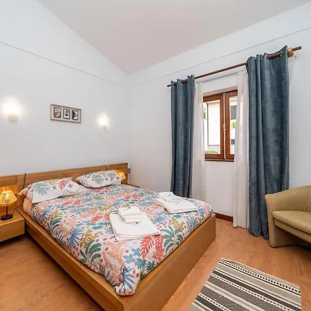 Holiday home Geyra